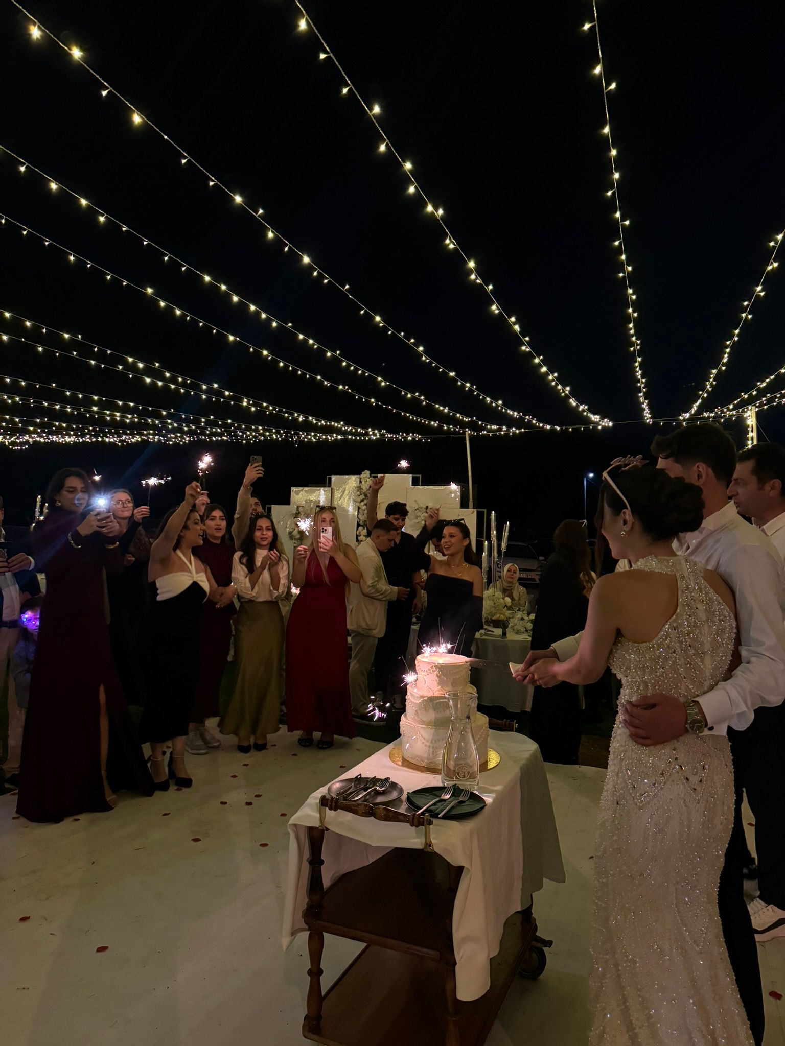 Wedding at Pino Nature Hotel - elegant decoration and ambiance